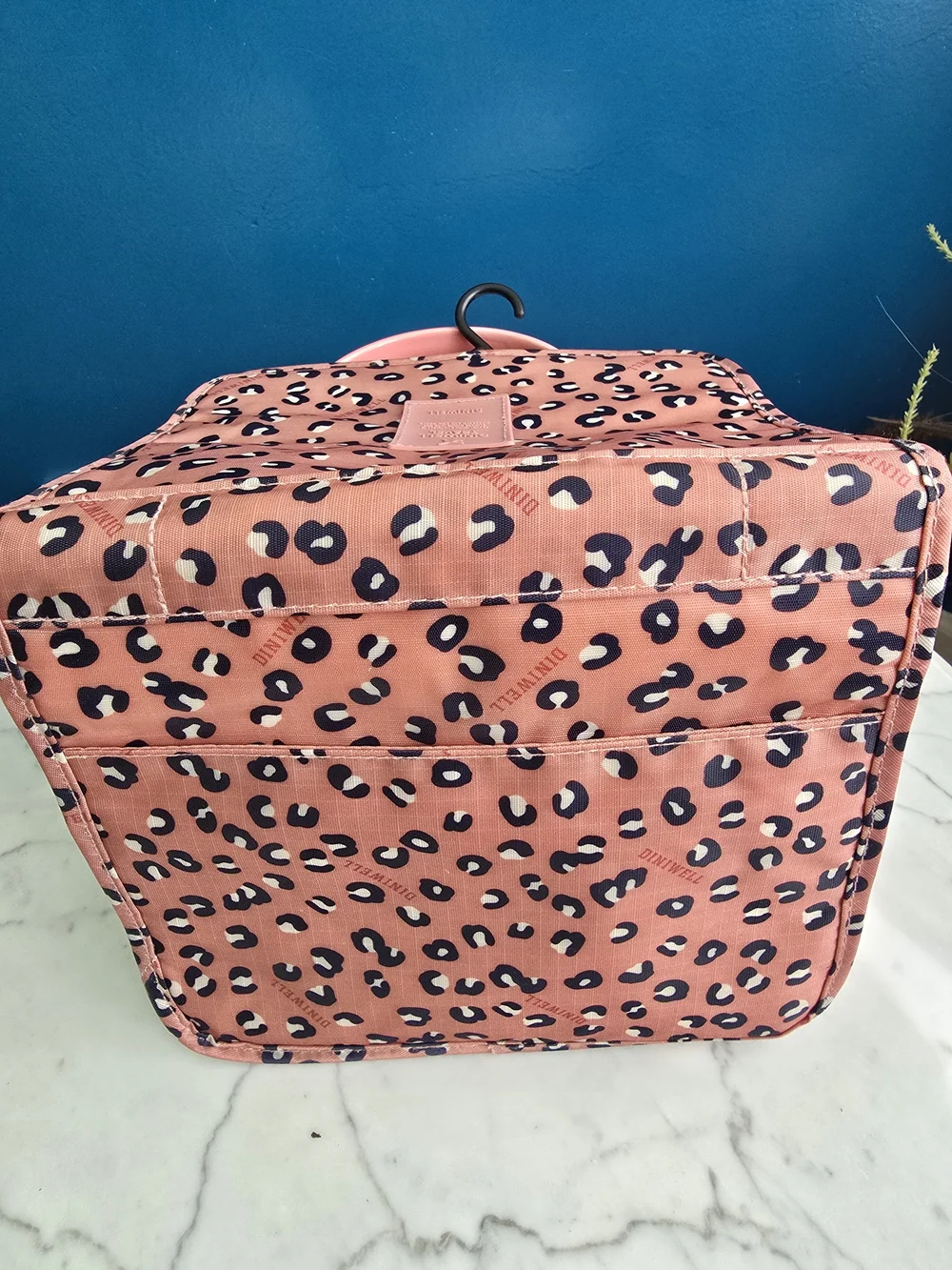 Diniwell Leopard Hanging Travel Toiletry Organizer Bag